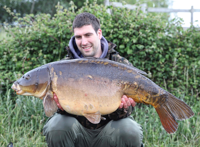 Spring Carping on a Large Gravel Pit - May 2022