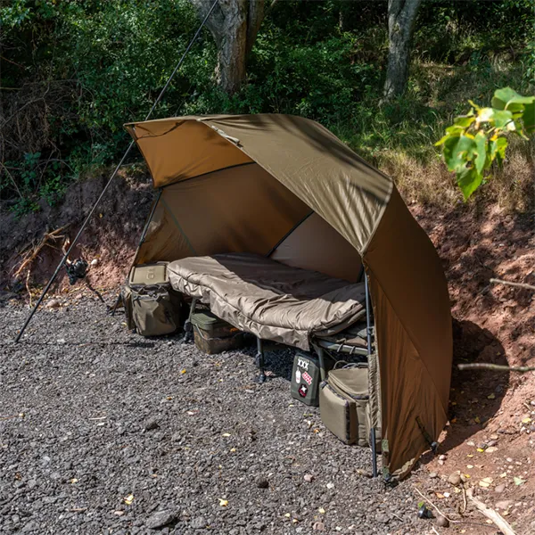 Avid Revolve 60" Overnight Brolly In Use