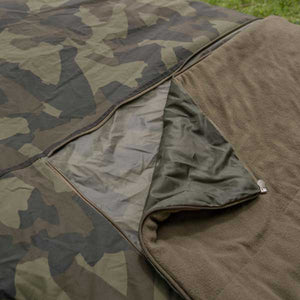 Avid Camo Bedchair Cover Removable Fleece Lining