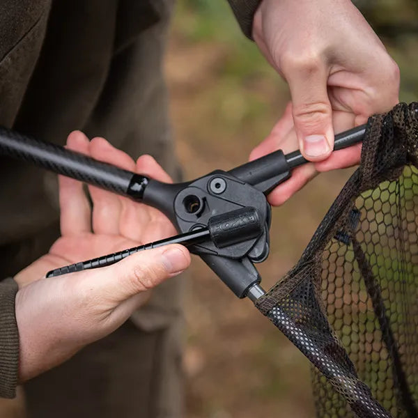 Fox Lever Lok 42 inch Landing Net Block Detail
